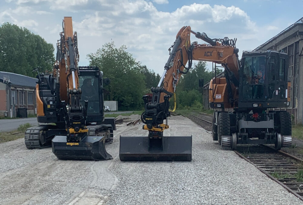 Comment la location d’engins avec tiltrotateur en Hauts-de-France optimise vos chantiers ?